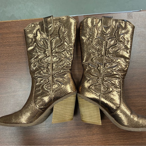 Michael by Michael Shannon metallic boots 8 WC - Picture 7 of 13